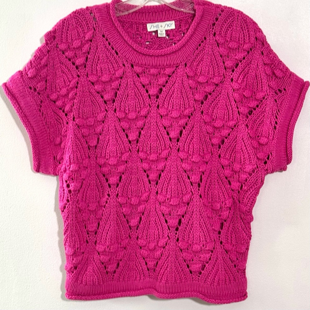 Knit Short Sleeve Sweater